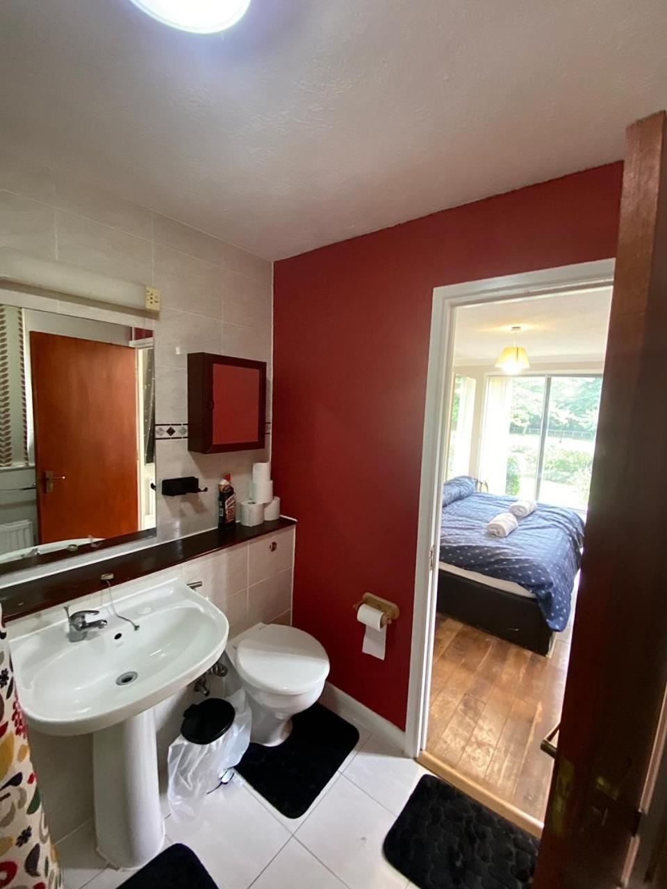 Stunning 2 Bedroom With Garden Sleep 6 ลอนดอน ภายนอก รูปภาพ